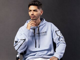 MarcusRadcliffe webcam nude